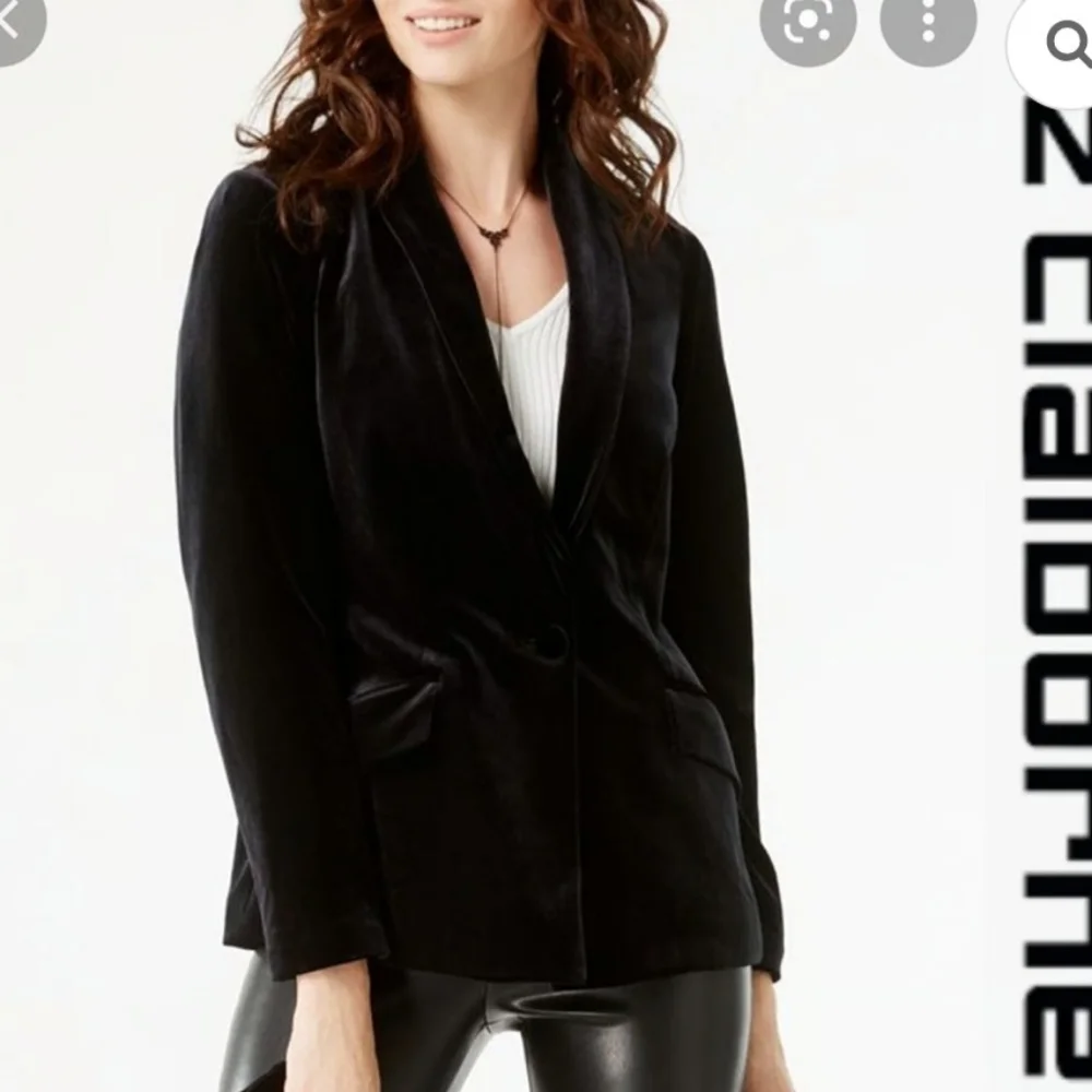 LIZ CLAIBORNE WOMEN'S BLACK VELVET TWO BUTTON BLAZER SIZE SMALL